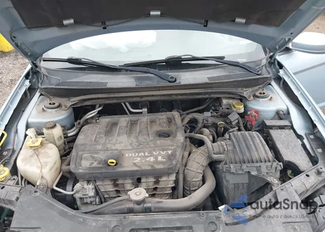 2013 Chrysler 200 Lx из США, поврежденный, VIN 1C3CCBAB2DN671473